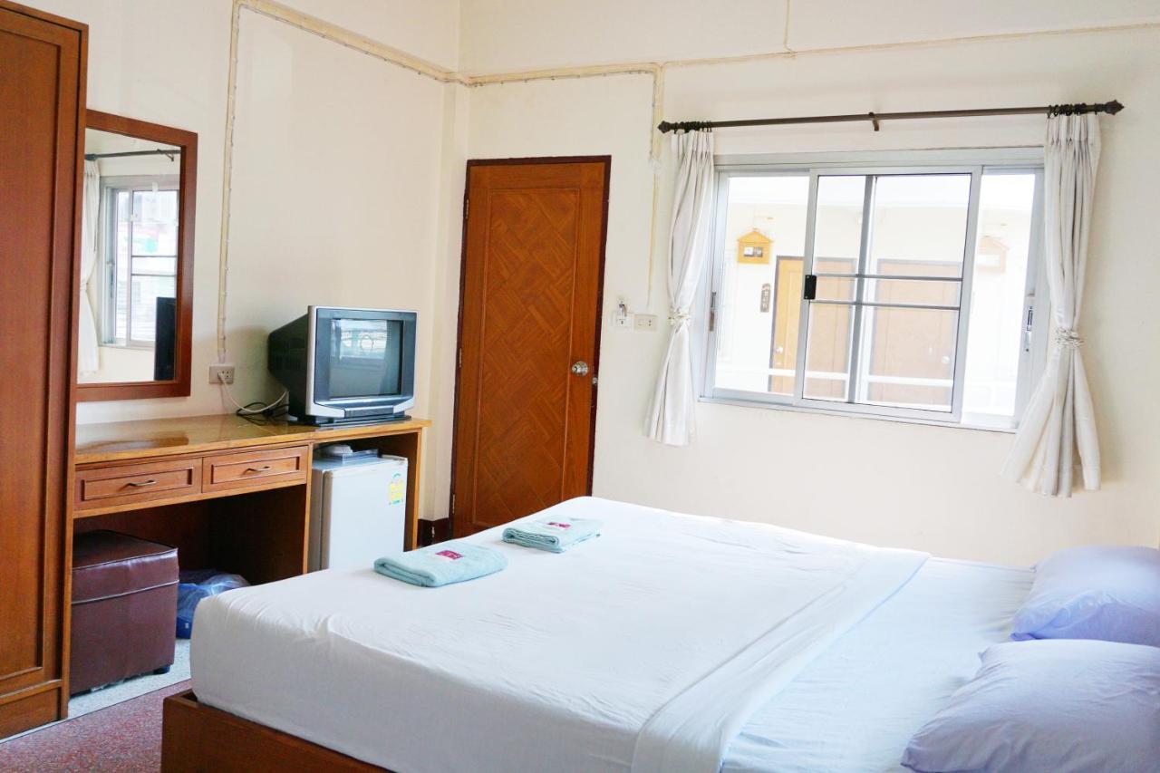 Safe House Court Hotel Chiang Mai Eksteriør billede